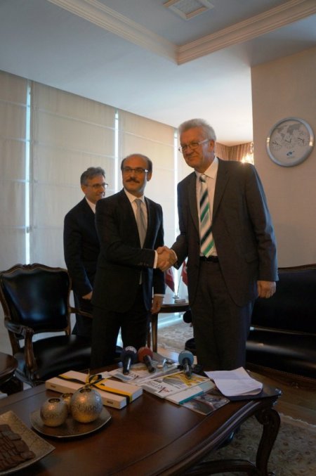 Almanya’da çift dilli eğitim veren anaokulları kurulmalı