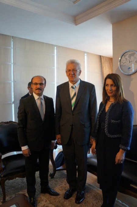 Almanya’da çift dilli eğitim veren anaokulları kurulmalı