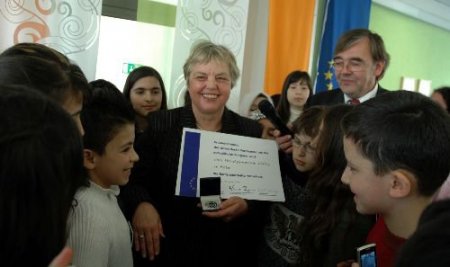 Almanya'da Halk Çözümü Özel Okullarda Görüyor