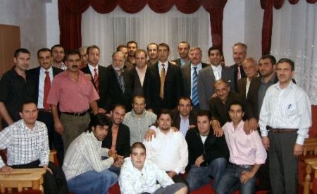 Almanya'daki Elazığlılar İftar Yemeğinde Bir Araya Geldi