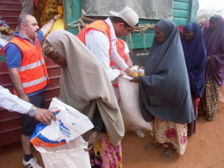 Almanya'daki Gurbetçiler, Afrika'ya Yardıma Koştu