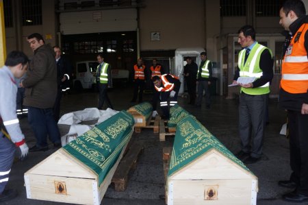 Almanya’daki yangında ölenlerin cenazeleri Adli Tıp Kurumu’ndan alındı