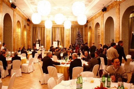 Alp Dağları’nın eteklerinde dostluk ve barış çağrısı