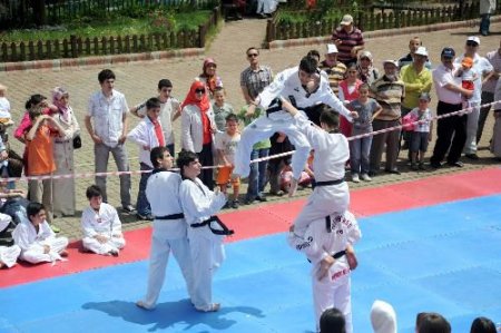 Alparslan Koleji Bahar Şenliği Düzenledi