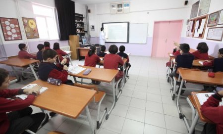 Alpaslan Ali Can Koleji’nde Akıllı Tahta Dönemi Başladı