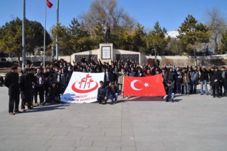 Alperen Ocakları, Yozgat'ta Yürüyüş Düzenledi