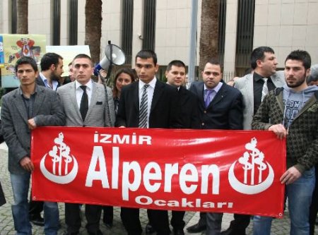 Alperenler Danıştay'ı Protesto Etti