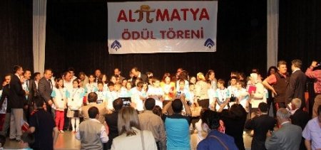 ALPİMATYA’da dereceye girenler ödüllendirildi