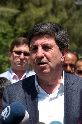 Altan Tan: Dersim olaylarını açıklayan Başbakan faili meçhulleri de açıklasın