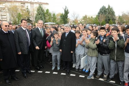 Altepe: Bursa'yı sporda Türkiye birinciliğine taşımayı hedefliyoruz