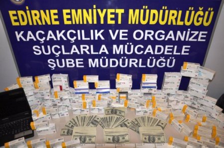 Altı İlde İlaç Hırsızlığı Operasyonu: 12 Kişi Yakalandı