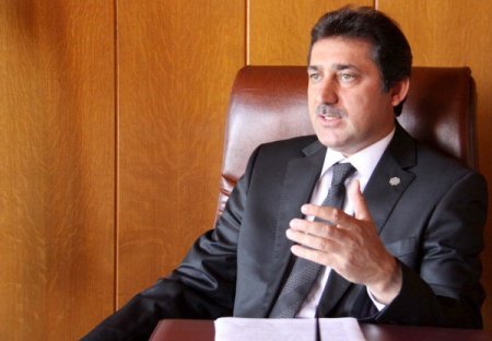 Altı ticarethane üstü cami devri kapanıyor