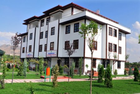 Altıağaç-Karaağaç mahalleleri bilgi evi, aile merkezi ve pazar yerine kavuştu