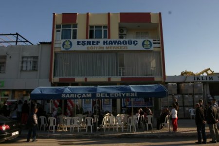 'Altın Çocuk' Sarıçam'da 220 öğrencinin elinden tutacak
