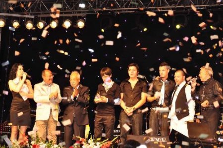 Altın Güvercin'i Kazandı, Şimdi Türkiye'yi Temsil Ediyor