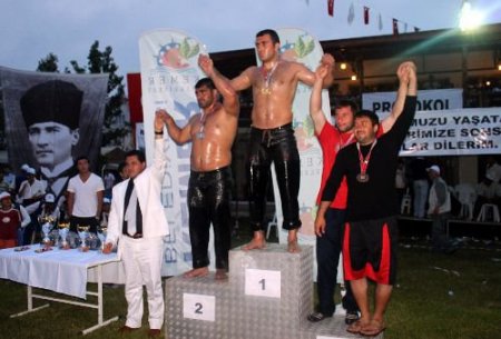 Altın Kemer, Baş Pehlivan Recep Kara'nın Oldu