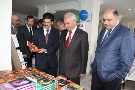 Altın Kitap Fuarı Burdur’da Açıldı