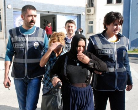 Altın kızlar hırsızlık şebekesi son soygunda yakalandı