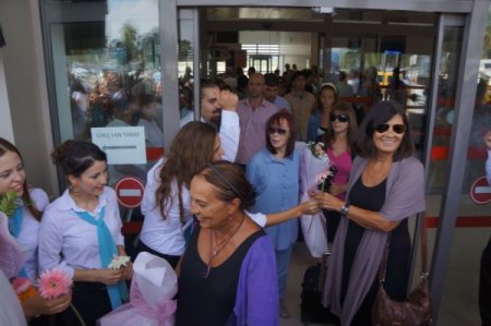 Altın Koza'ya katılacak sanatçılar Adana'ya geldi