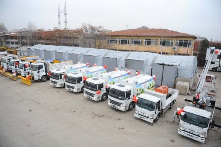 Altındağ Belediyesi 12 yeni araçla filosunu güçlendirdi