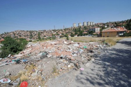 Altındağ'da okul alanı açmak için 395 gecekondu yıkıldı