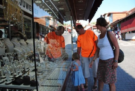 Altındaki yükseliş Side'de kuyumculuğu bitirme noktasına getirdi