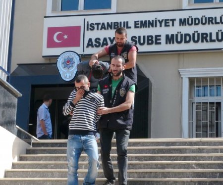 Altınlarını çalan hırsızlar, arkadaşı çıktı