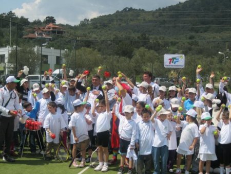 Altınoluk Belediyesi Raketini Cup Gel 4 Tenis Şenliği Başlıyor