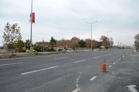 Altınoluk’ta dört üst geçit yapılacak