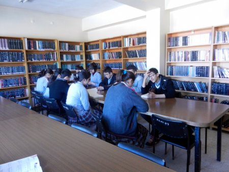 Altınyayla’da tablet ödüllü kitap okuma kampanyası