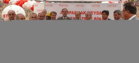 Altıparmak Meydanı projesi BTSO hizmet binasıyla başladı