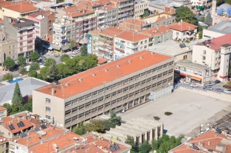 Amasya Lisesi'nin yerine otopark ve meydan yapılacak