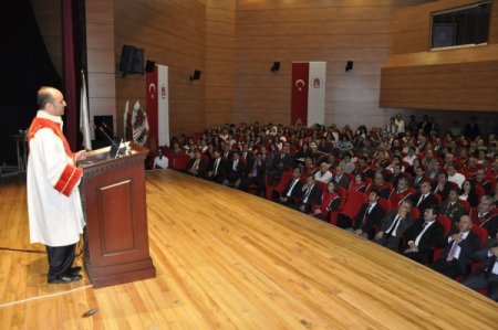 Amasya Üniversitesi, yeni akademik yıla törenle girdi