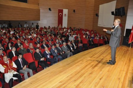 Amasya Üniversitesi, yeni akademik yıla törenle girdi