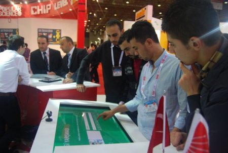 Amasya Üniversitesi öğrencileri CeBIT Bilişim Fuarı'nı gezdi