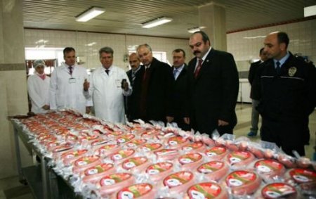 Amasya Valisi Daşöz: Hayvancılık Ve Besicilik Amasya Ve Türkiye İçin Önemli