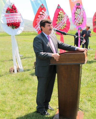 Amasya’da Uzunoba köyü merası açıldı