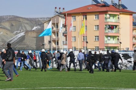 Amatör ligde olay: 22 yaralı