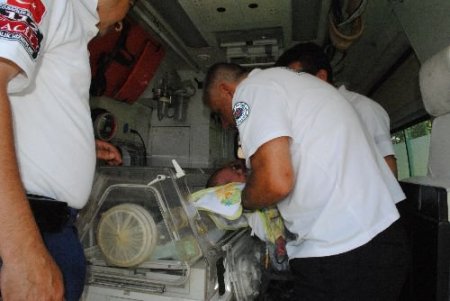 Ambulans Helikopter Bebek İçin Havalandı
