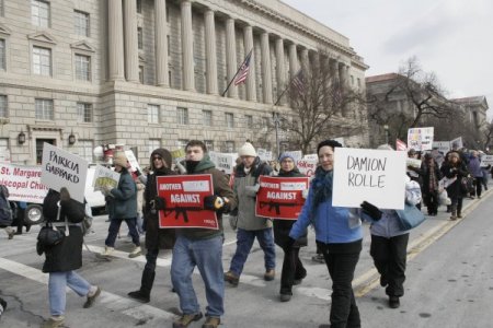 Amerikalılar bireysel silahlanmaya karşı yürüdü
