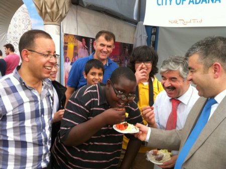 Amerikalılar çiğ köfte ve şalgamı çok sevdi