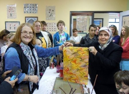 Amerikalılar ebru sanatını öğrendi