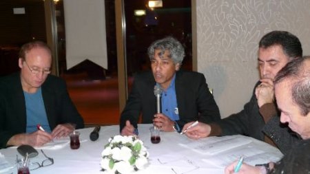 Amsterdam Tartışmalarında 'kültürel Drama' Konuşuldu