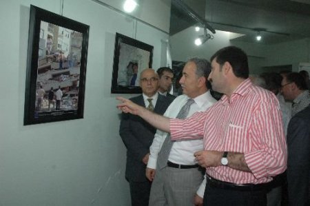 Anadolu Ajansı, Deprem Fotoğrafları Sergisi Açıldı