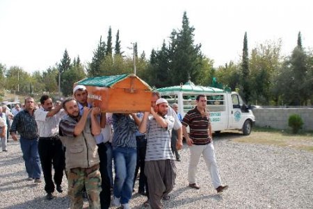 Anadolu Ajansı Kadirli Muhabiri Özat'ın Babası Vefat Etti