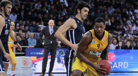 Anadolu Efes, Alba Berlin’i 71 - 62 mağlup ederek ikinci galibiyetini aldı