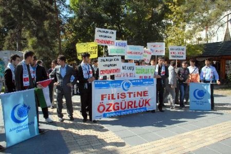 Anadolu Gençlik Derneği'nden İsrail'e Tepki