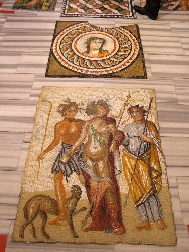 Anadolu'dan Dünyaya Çağdaş Mozaik Sergisi İlgiyle Karşılandı