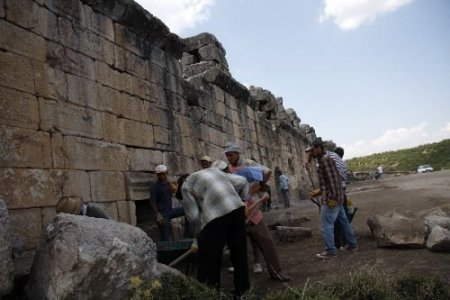 Anadolu'nun En Büyük Meclis Binası Ve Müzik Evi Gün Yüzüne Çıktı