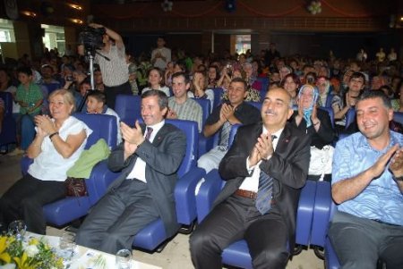 Anaokulu Öğrencileri Mezuniyet Sevinci Yaşadı